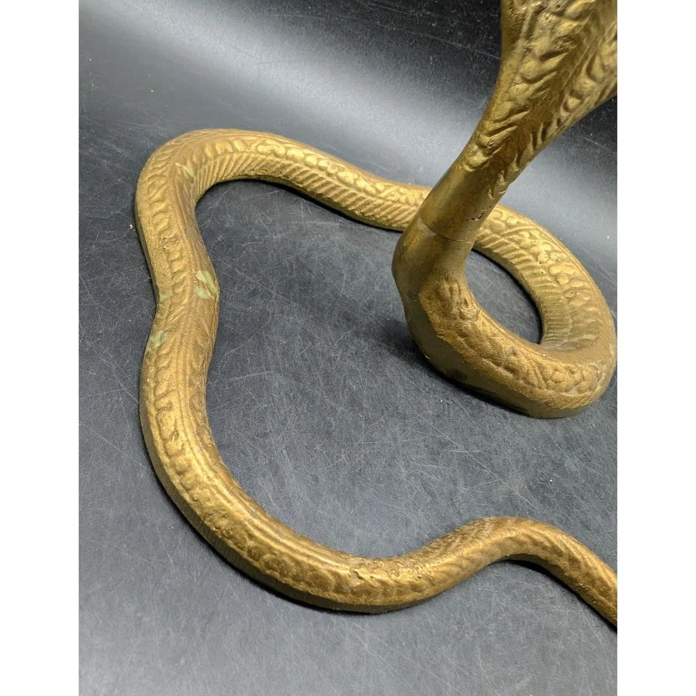 Vintage Brass Cobra Snake Candlestick Holder Lotus Flower King‎ Cobra India 8in